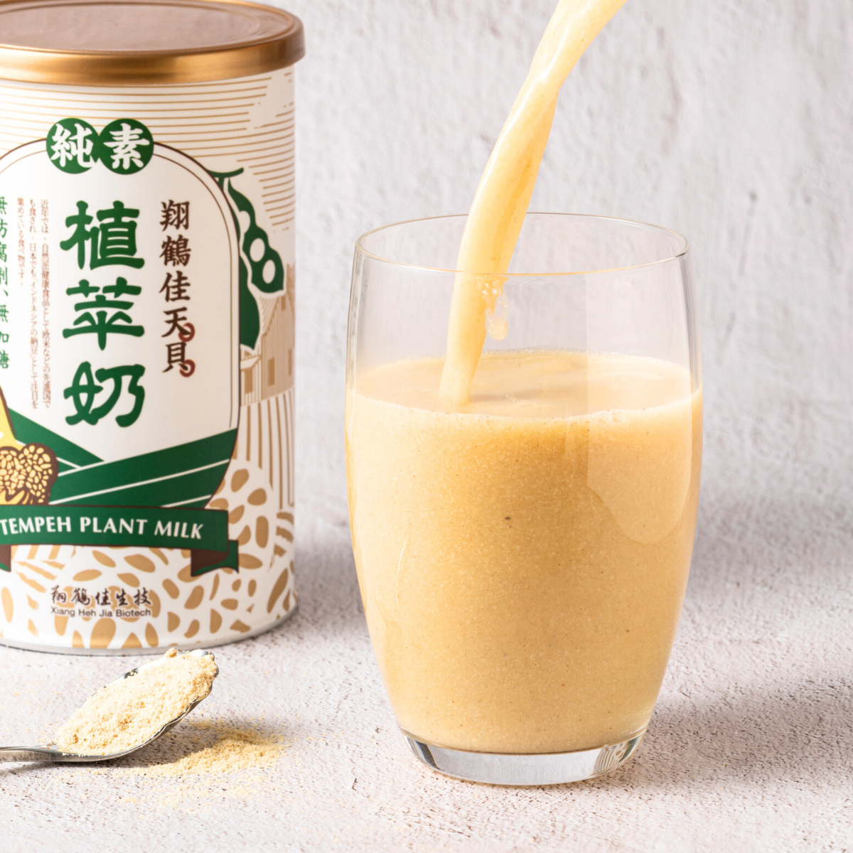 テンペ発酵二十九雑穀スムージー